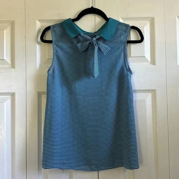 ModCloth Blue & White Stripped Top, Peter Pan collar & Embroidered 🍍 size S - Picture 5 of 6